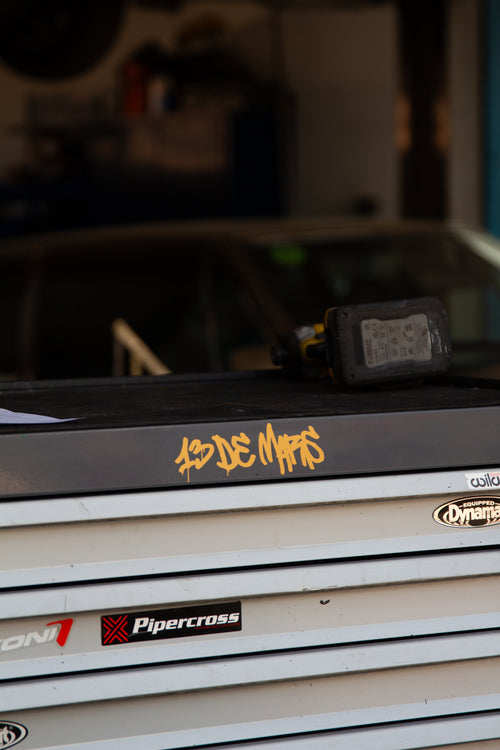 Grand tag horizontal